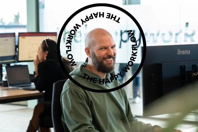 Hybride vergaderen in een Microsoft Teams Room ingericht door Unicomm